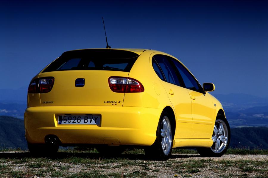  Seat Leon Cupra 2001 года  (фото 14 из 20)